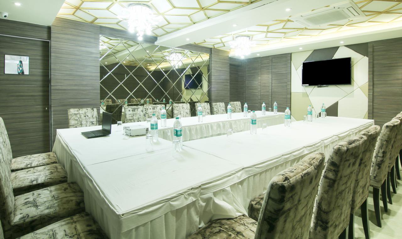 Hotel Treebo Hoops, Near Kolkata Airport Exterior foto
